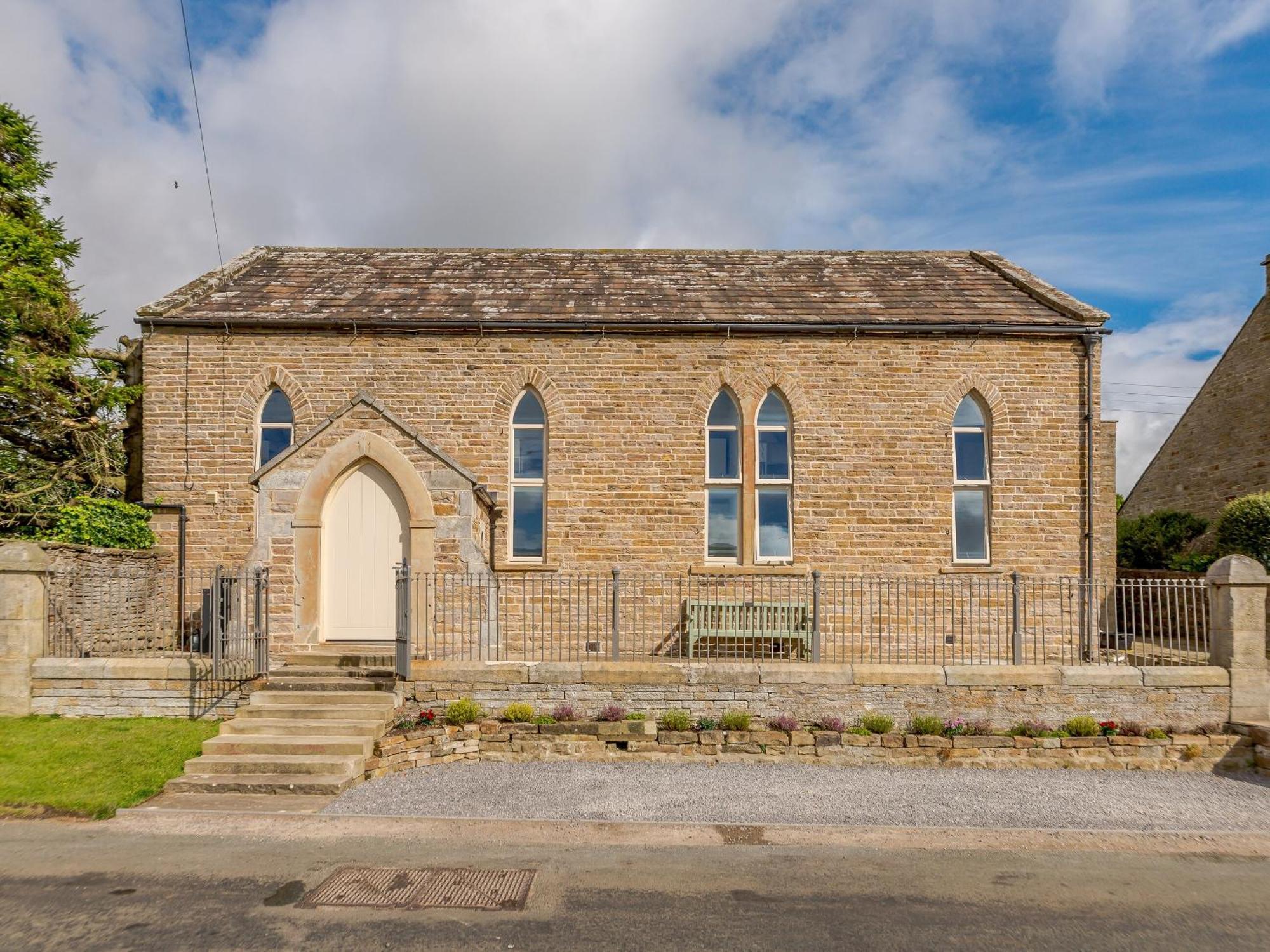 Church Manor Carlton  Exterior photo